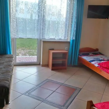 Pokoje Goscinne Przystan Debki Exterior photo